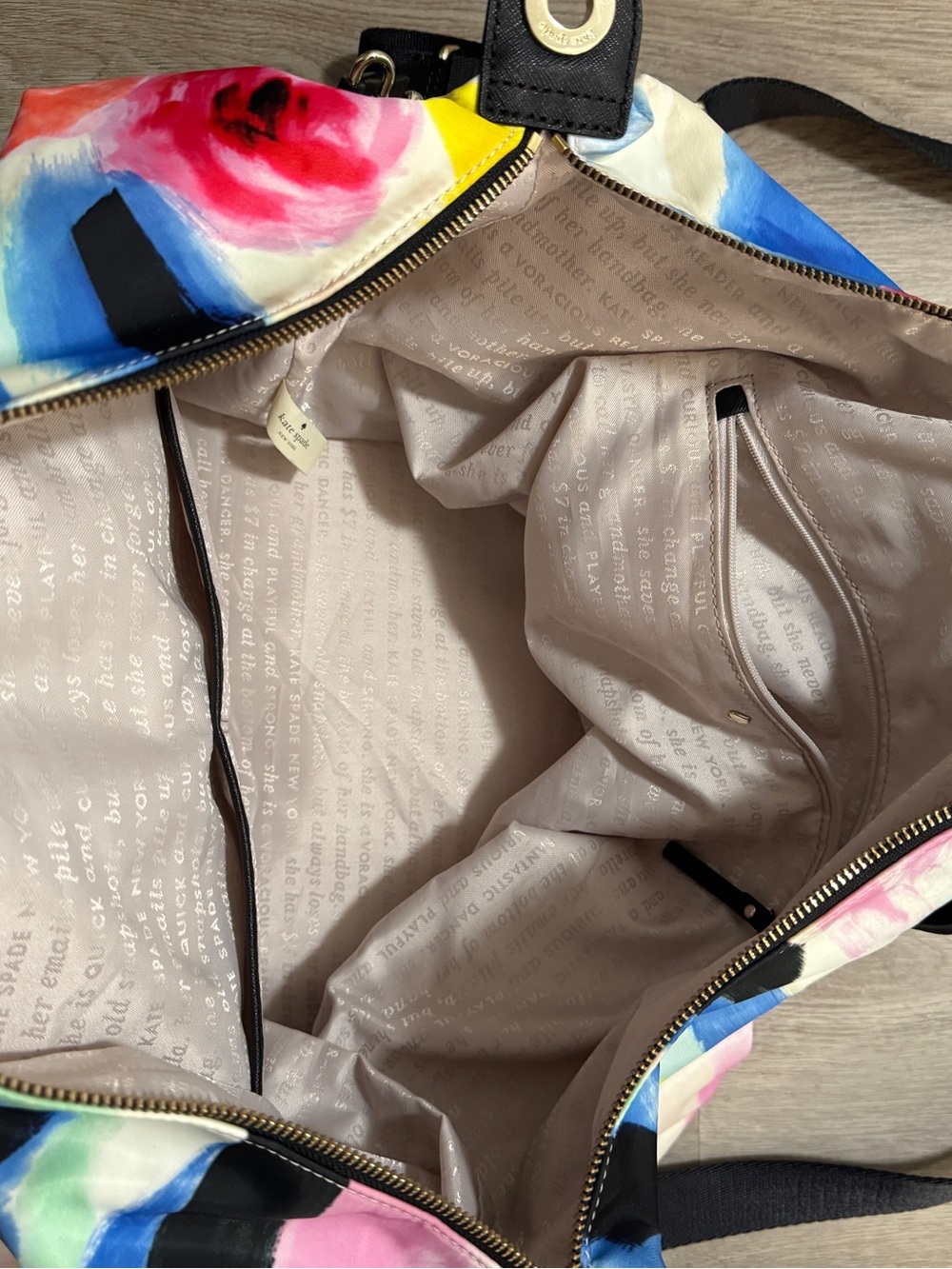 kate spade Classic Tote - Picture 3 of 14